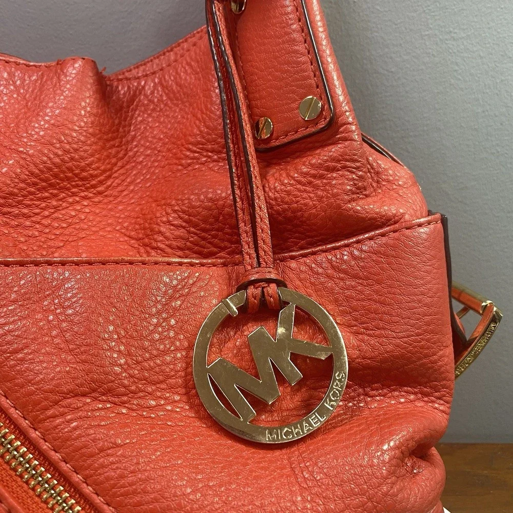 Michael Kors Womens Leather‎ Bag purse Red Orange&Gold Lined Pockets MK Charm